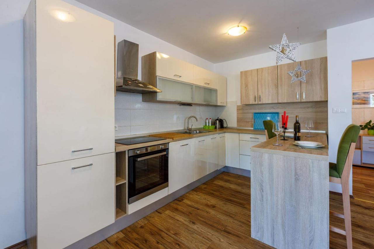 Apartments Franny Нови-Винодолски Экстерьер фото
